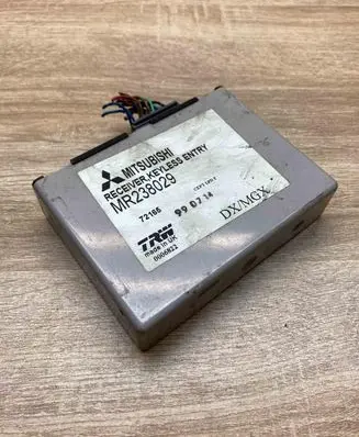 Mitsubishi Carisma Alarm control unit/module MR238029 72165