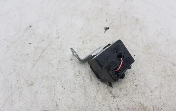 Toyota Avensis T250 Sensor 8665013010 0689003570