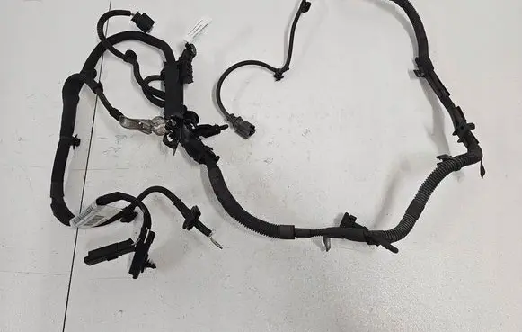 Peugeot 2008 I Positive cable (battery) 9820429880