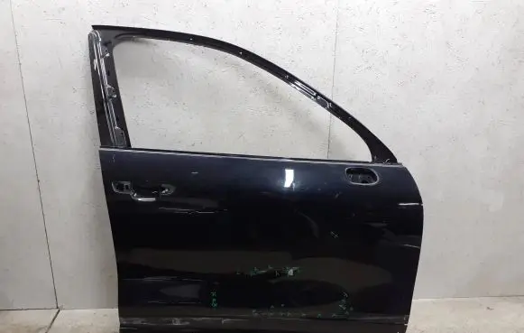 Porsche Cayenne (92A) Front door 7P0831312B