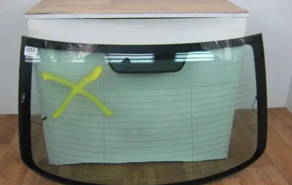 BMW X3 E83 Rear windscreen/windshield window 