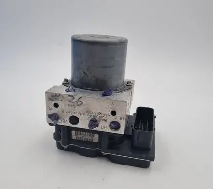 BMW X3 E83 ABS Pump 3439820 3439781 06112512556