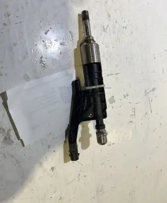 Mini One - Cooper F56 F55 Fuel injector 0261500539 1353763999006