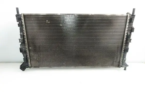 Mazda 3 I Coolant radiator 