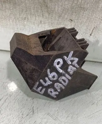 BMW 3 E46 Radiator mount bracket 1436264