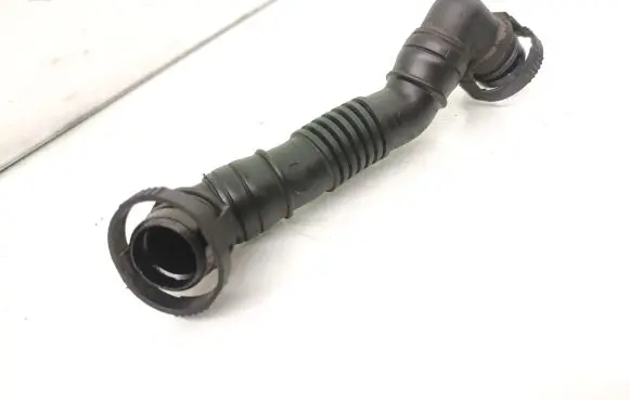 Volkswagen Caddy Breather/breather pipe/hose 03G103493D