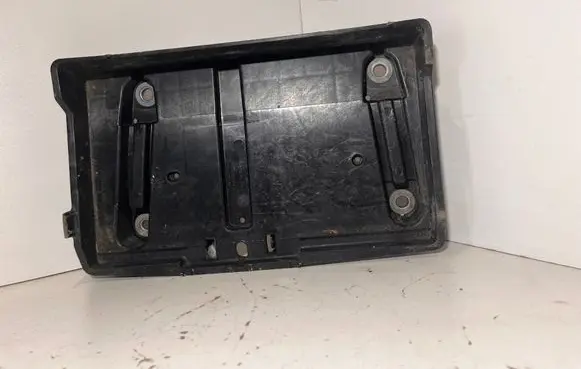 Battery tray