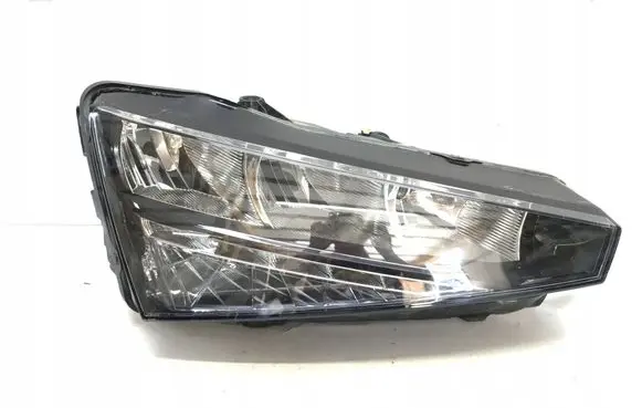 Skoda Scala Headlight/headlamp 657941016A