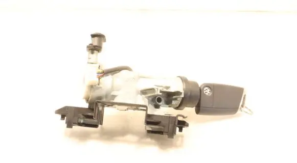 Volkswagen Golf VII Ignition lock