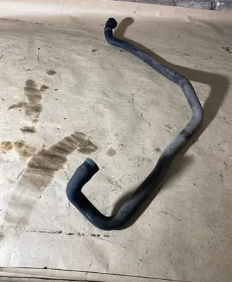 BMW 7 E65 E66 Engine coolant pipe/hose 8377700