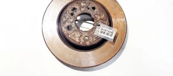 Honda CR-V Front brake disc ventiliuojamas