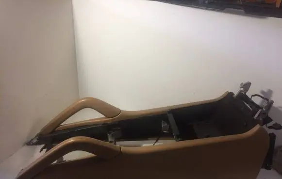 Porsche Cayenne (9PA) Center console 