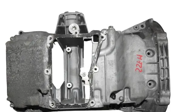 Mercedes-Benz C W205 Oil sump A2760142200