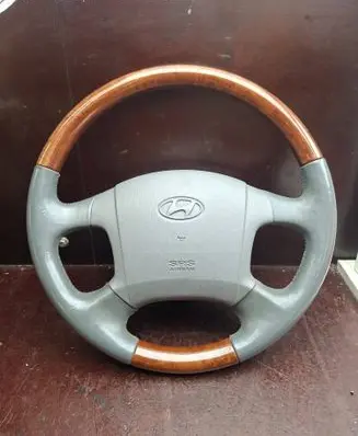 Hyundai Terracan Steering wheel 