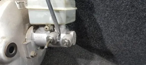 Mercedes-Benz A W168 Master brake cylinder 972290 3248139404