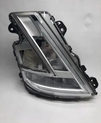 Volvo S90, V90 Headlight/headlamp 24056510