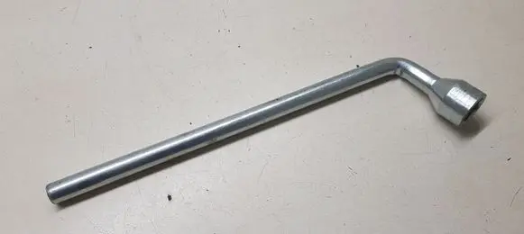 KIA Optima Wheel nut wrench 