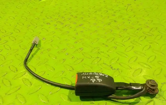Mazda MX-5 NC Miata Front seatbelt PRZOD ZAPINKA