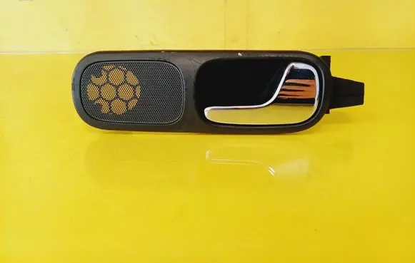 Audi A3 S3 8L Front door interior handle 8L0837020