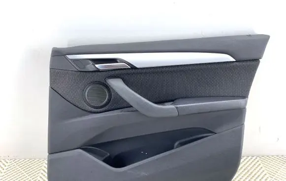 BMW X1 F48 F49 Front door card panel trim 