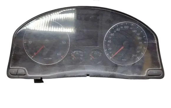 Volkswagen Golf V Speedometer (instrument cluster) 1K0920864B A2C53242762