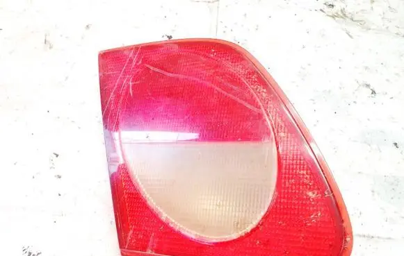 Mercedes-Benz E W210 Tailgate rear/tail lights a2108201064