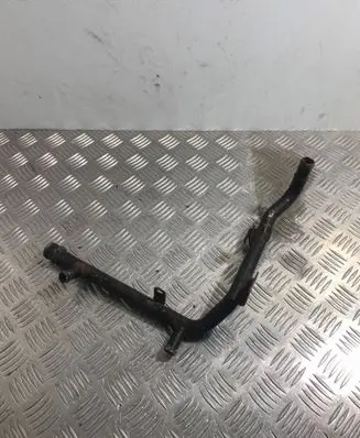 Volkswagen Golf V Engine coolant pipe/hose 038121065CS