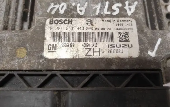 Opel Astra H Engine control unit/module 0281011943