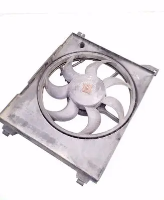 Hyundai Trajet Electric radiator cooling fan 3569631