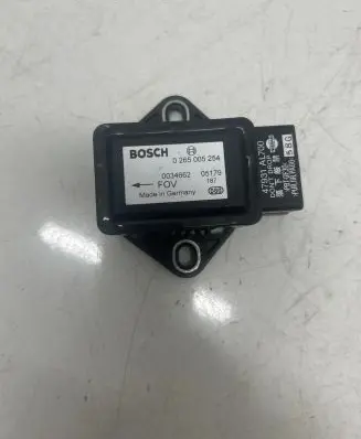 Nissan X-Trail T30 ESP (stability system) control unit 0265005254 05179 0034662