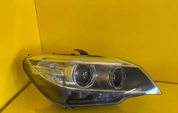 BMW Z4 E89 Headlight/headlamp 7303246-07