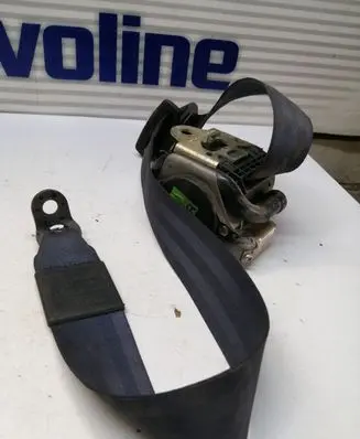 Audi A6 S6 C5 4B Front seatbelt 4B0857706C 06072000 560680200A