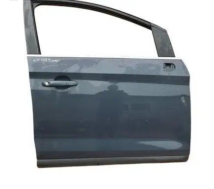Ford Kuga I Front door