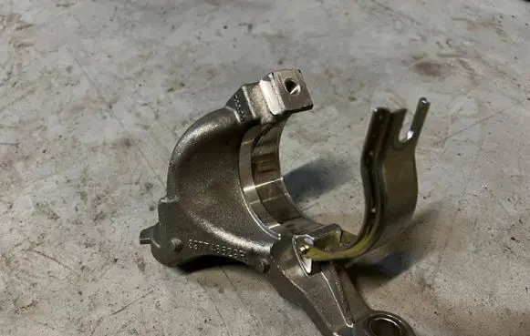 Renault Captur Driveshaft support bearing bracket 397746629R