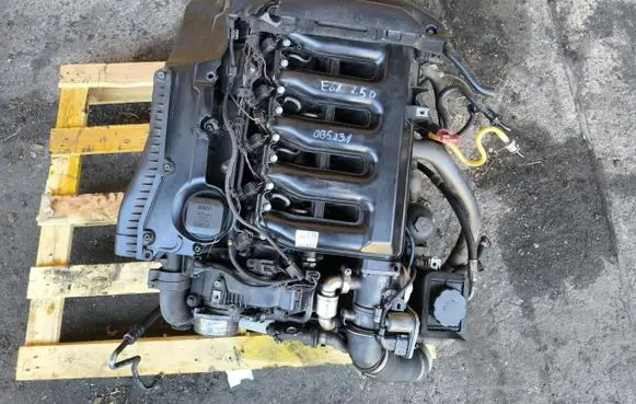 BMW 5 E60 E61 Engine M57T