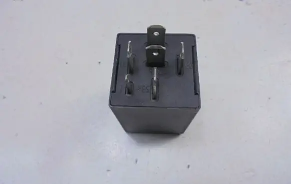 Audi A4 S4 B5 8D Other relay 431955531