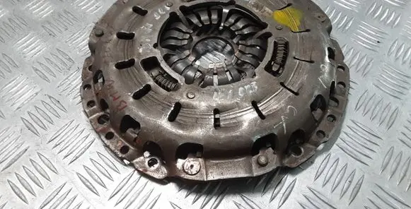 BMW 3 E90 E91 Pressure plate E8800