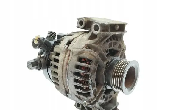 Opel Vectra C Generator/alternator 55556065ZG