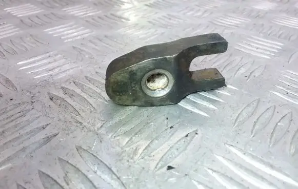 Volvo V60 Fuel Injector clamp holder