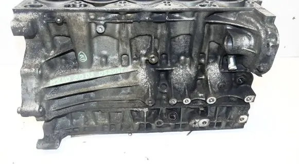 Volvo S60 Engine block 31330763