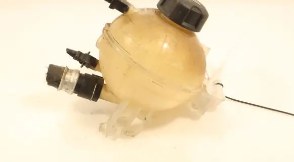 Peugeot 408 II Coolant expansion tank/reservoir 9678514680