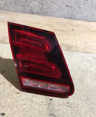 Mercedes-Benz E W212 Tailgate rear/tail lights 613000