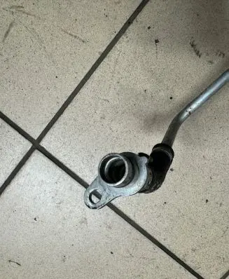 BMW 5 F10 F11 Engine coolant pipe/hose 123910