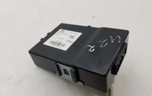 Hyundai i40 Other control units/modules 957703Z150