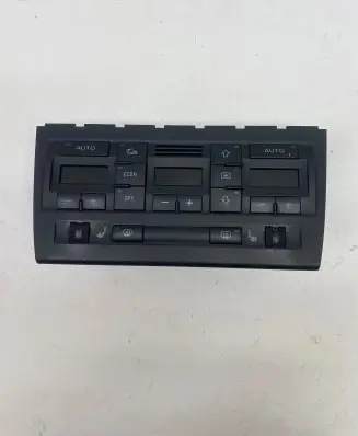 Audi A4 S4 B7 8E 8H Climate control unit 8E0820043BM 0771051 7333711