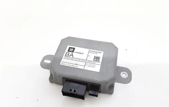 Opel Astra J GPS navigation control unit/module 13306647 5WK50278A 20770321