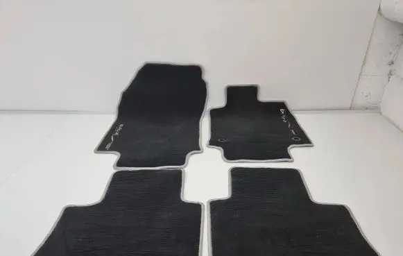 Toyota RAV 4 (XA50) Car floor mat set 