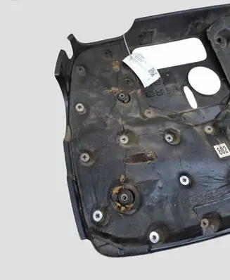 KIA Sorento Engine cover (trim)