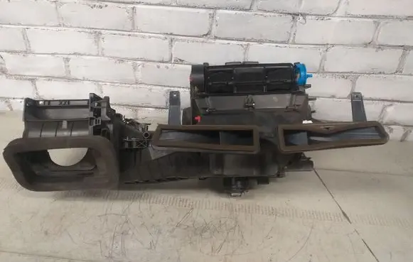 Skoda Octavia Mk2 (1Z) Interior heater climate box assembly 1K1820308B