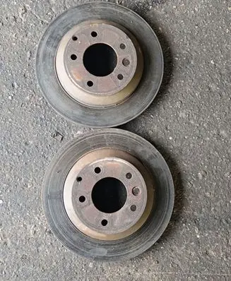 Volkswagen Touareg I Rear brake disc